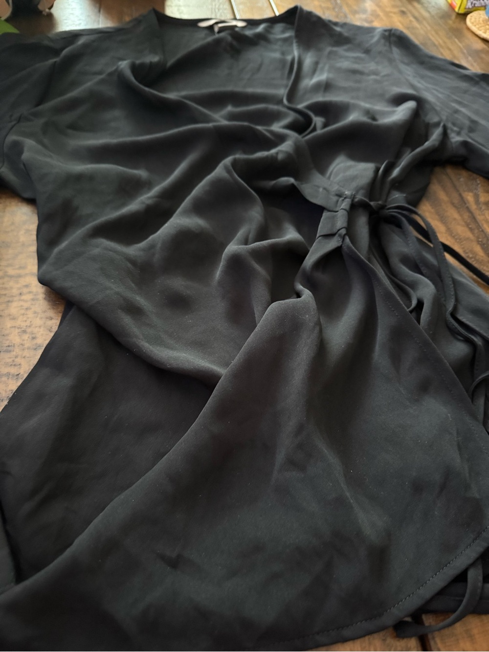 Sz Med H&M Black Long Sleeve Wrap Blouse - Picture 2 of 10